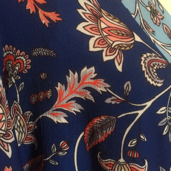 Umgee top in Size Small - Picture 5 of 12